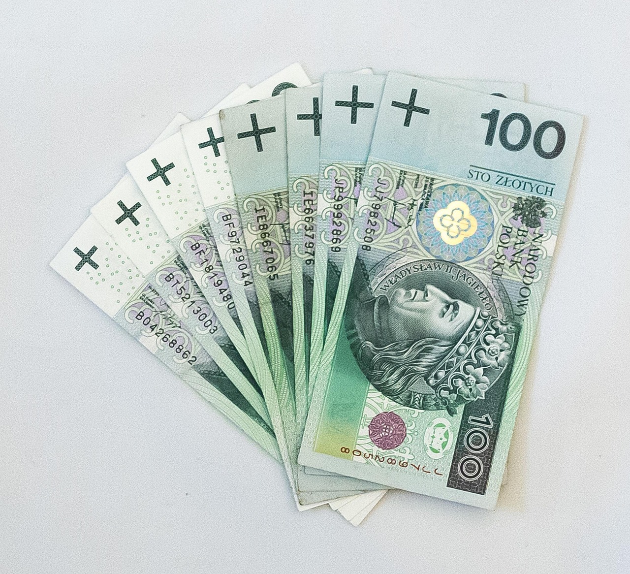 掌握股票指標(biāo)使用技巧，洞悉市場(chǎng)動(dòng)向策略揭秘