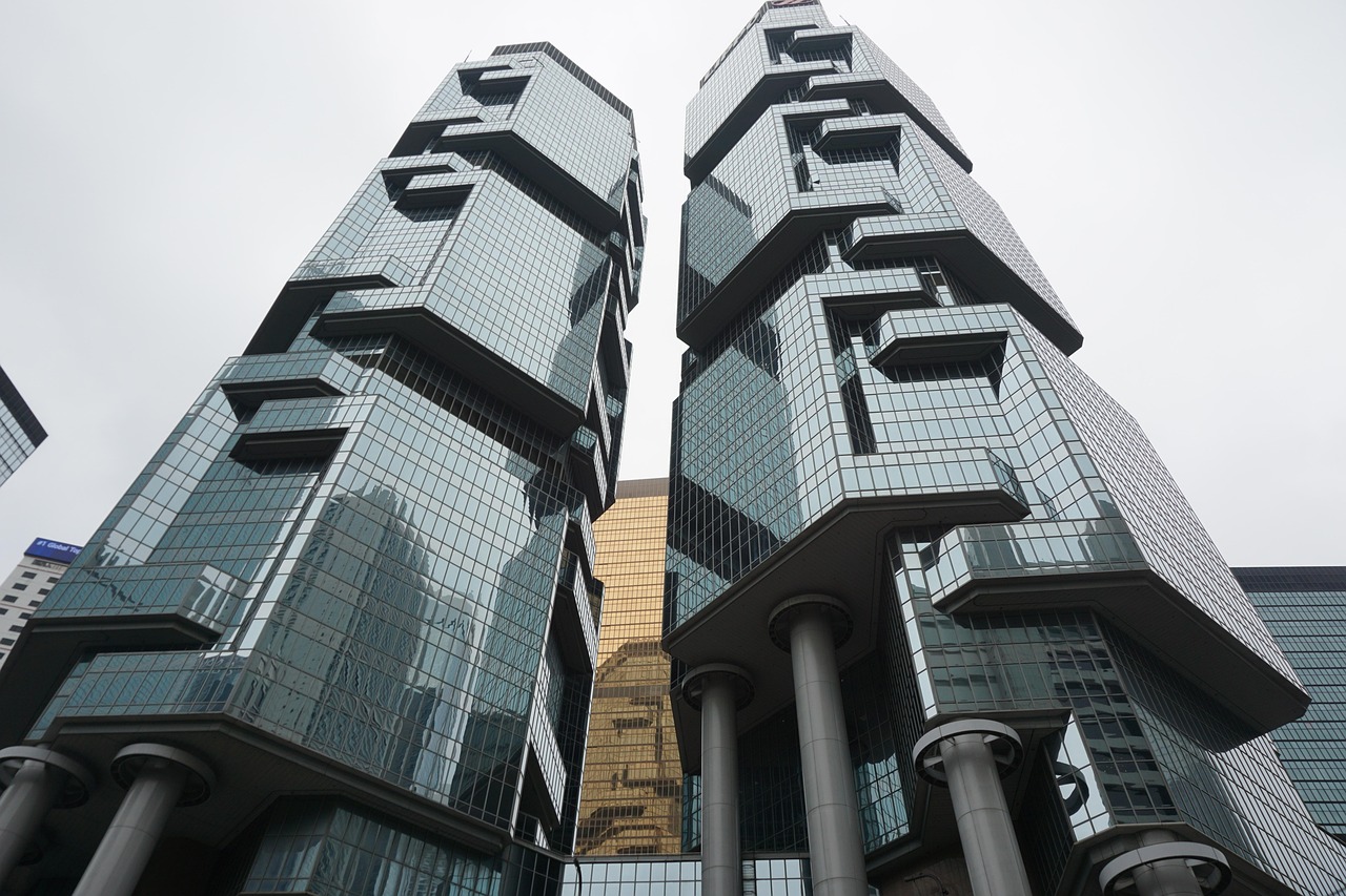 南通三建成功上市，建筑巨頭的崛起與展望